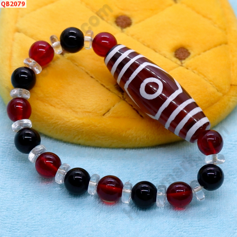 QB2079 สร้อยข้อมือหินDZI 3 ตา ราคา 359 บาท http://www.hengmark.com/view_product/QB2079.htm QB2079 สร้อยข้อมือหินDZI 3 ตา ราคา 359 บาท http://www.hengmark.com/view_product/QB2079.htm