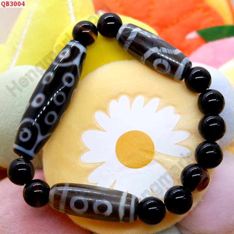QB3004 สร้อยข้อมือหินDZI  21 ตา ราคา 1289 บาท http://www.hengmark.com/view_product/QB3004.htm