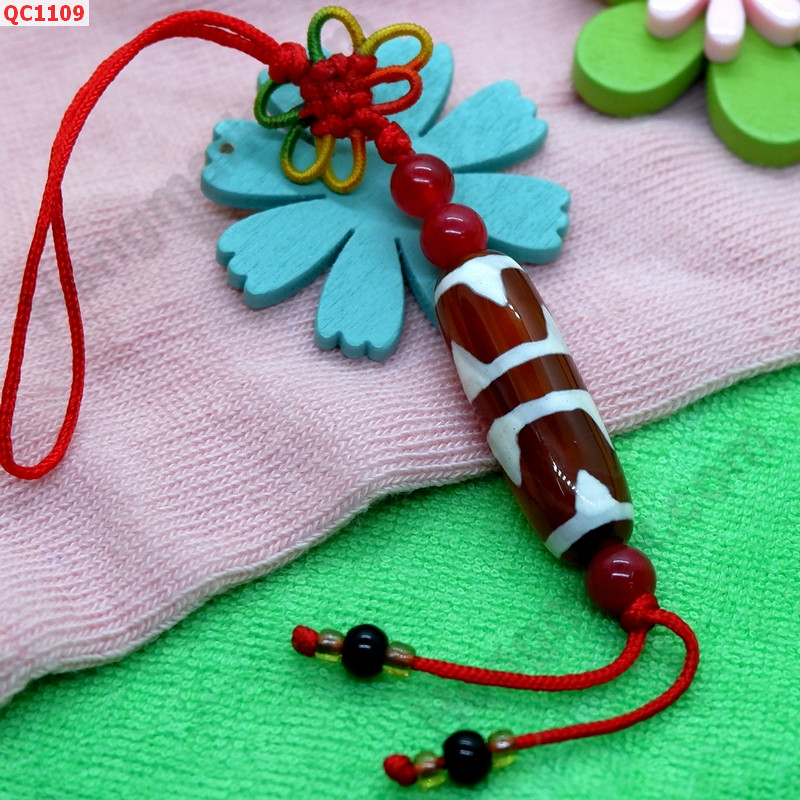 QC1109 หินทิเบตแขวนมือถือ ลายเขี้ยวเสือคู่ ราคา 229 บาท http://www.hengmark.com/view_product/QC1109.htm