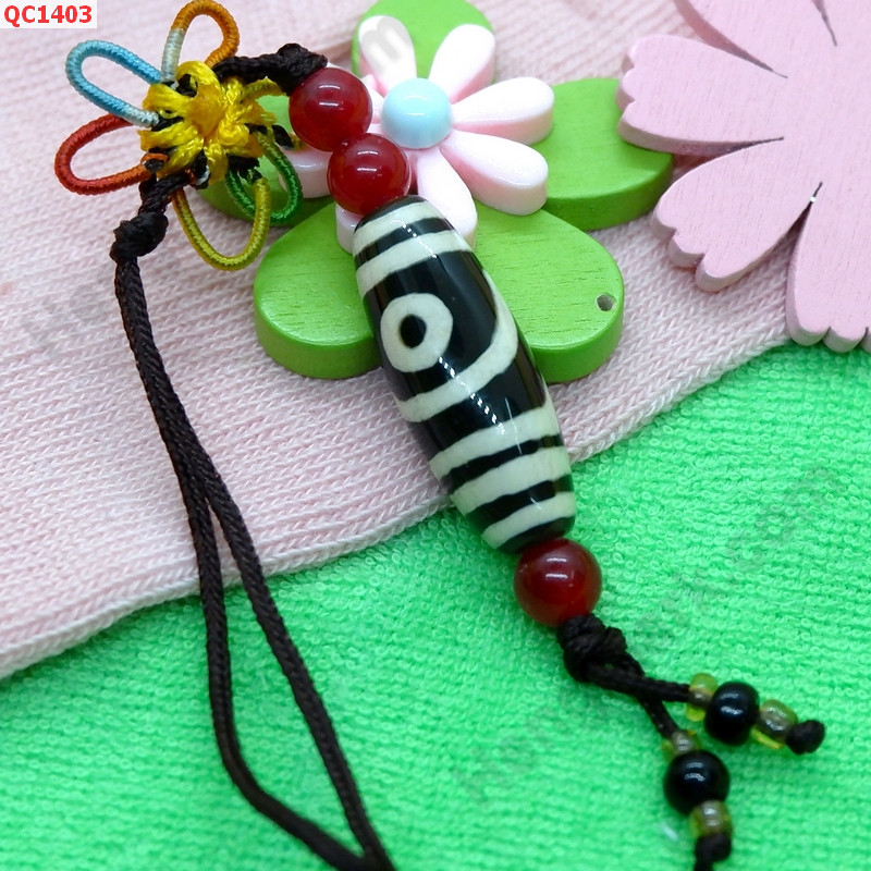 QC1403 หินทิเบตแขวนมือถือ ลาย 2 ตา ราคา 179 บาท http://www.hengmark.com/view_product/QC1403.htm