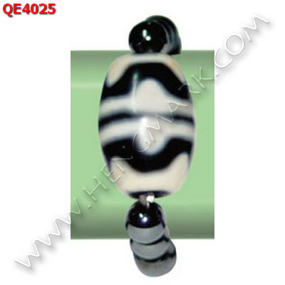 QE4025 แหวนหินทิเบต ราคา 129 บาท http://www.hengmark.com/view_product/QE4025.htm