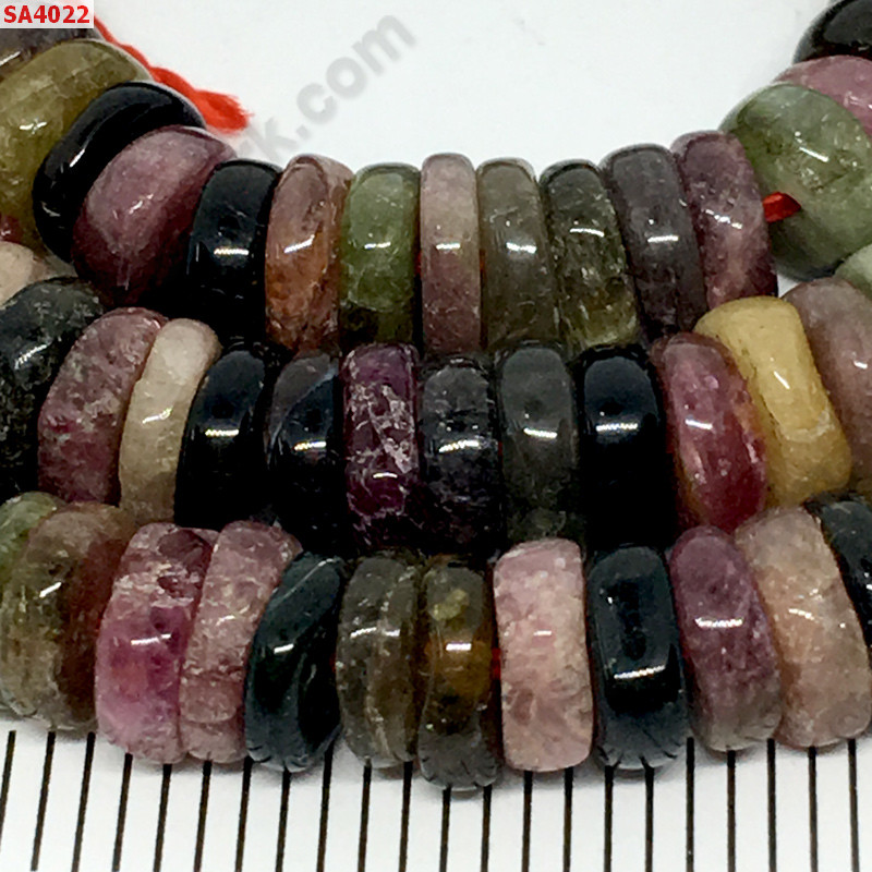 SA4022 ทัวร์มาลีน(Tourmaline) เม็ดแบน เส้นละ ราคา 600 บาท http://www.hengmark.com/view_product/SA4022.htm