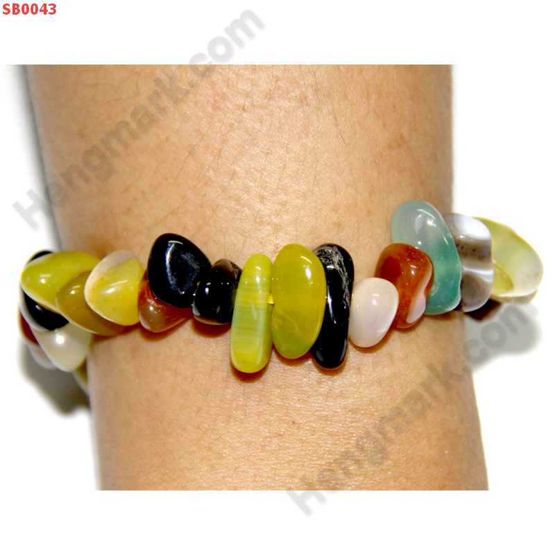 SB0043 สร้อยข้อมือหินธรรมชาติ คละสี ราคา 199 บาท http://www.hengmark.com/view_product/SB0043.htm
