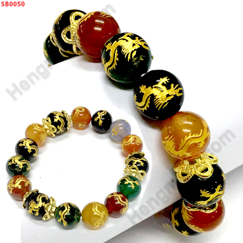 SB0050 สร้อยข้อมือหินอะเกต 7 สี ลายมังกรทอง ราคา 529 บาท http://www.hengmark.com/view_product/SB0050.htm