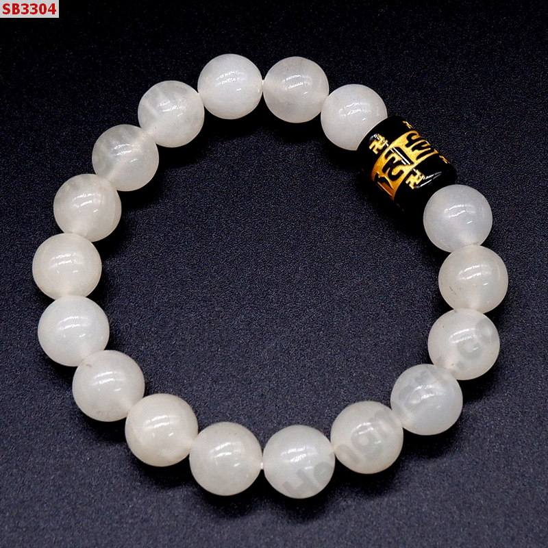 SB3304 สร้อยข้อมือหยกขาว+คาถาทิเบต ราคา 299 บาท http://www.hengmark.com/view_product/SB3304.htm