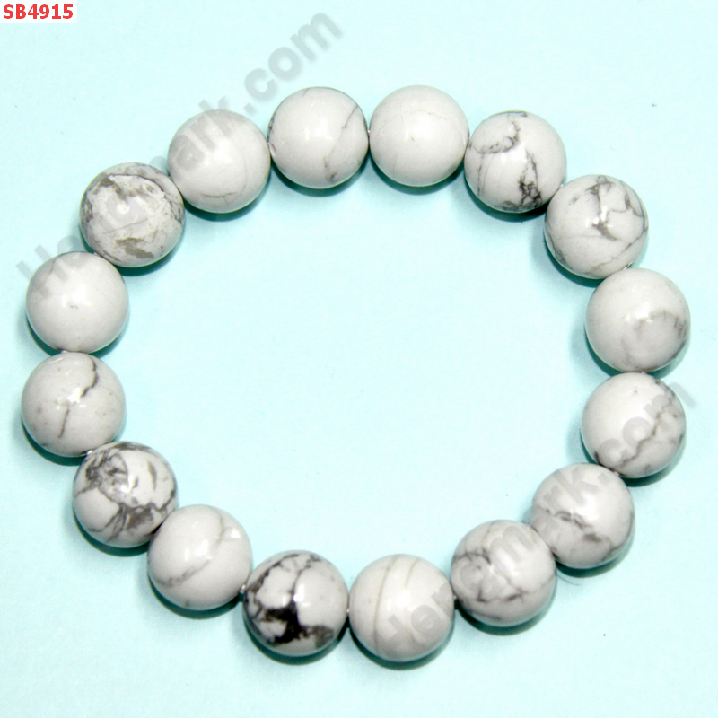 SB4915 สร้อยข้อมือ ฮาวไล้ท์ ขนาด 12 มม. ราคา 500 บาท http://www.hengmark.com/view_product/SB4915.htm