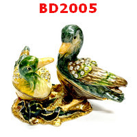 BD2005 : เป็ดแมนดารินคู่ทองเหลืองลงยาประดับคริสตัล