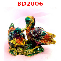 BD2006 : เป็ดแมนดารินคู่ลงยาประดับคริสตัล