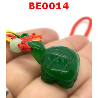BE0014 : เต่าหยกเขียวเข้ม พร้อมที่แขวน