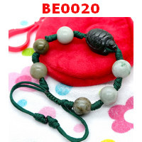 BE0020 : สร้อยข้อมือเต่าเหยกดำ+หยกเม็ดใหญ่เชือกถัก