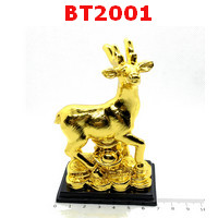 BT2001 : กวางยืนบนก้อนทอง เรซิ่นชุบทอง