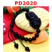 PD2020 : สร้อยข้อมือปี่เซียะแก้วสีดำ สร้อยเชือก