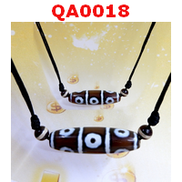 QA0018 : สร้อยคอหินทิเบต ลาย 8 ตา
