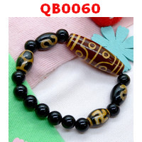 QB0060 : สร้อยข้อมือ DZI 8 ตา+ 4ลาย