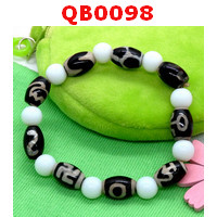 QB0098 : สร้อยข้อมือ DZI 9 ลาย