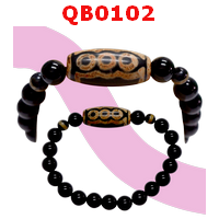 QB0102 : สร้อยข้อมือหินDZI ลาย 5 ตา
