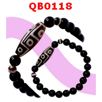 QB0118 : สร้อยข้อมือหินDZI ลาย 9 ตา