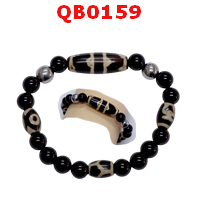 QB0159 : สร้อยข้อมือหินทิเบต ลายเขี้ยวเสือคู่ ลายหินเก่า