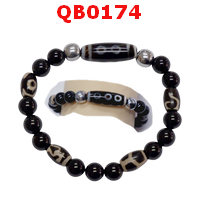 QB0174 : สร้อยข้อมือหินทิเบต ลาย 5 ตา ลายลึก
