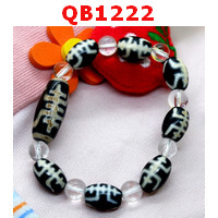 QB1222 : สร้อยข้อมือ DZI ลายอายุยืน 8 เม็ด