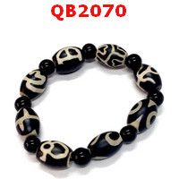 QB2070 : สร้อยข้อมือหินDZI 8 เม็ด