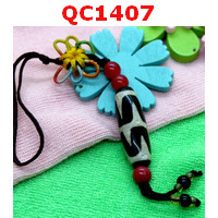 QC1407 : หินทิเบตแขวนมือถือ ลายเขี้ยวเสือคู่