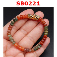 SB0221 : สร้อยข้อมือหยก 4 สี+ปี่เซียะสีทอง