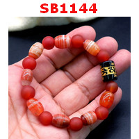 SB1144 : สร้อยข้อมือหินคาร์เนเลียนแท่ง